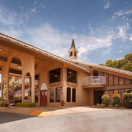 Best Western Sunday House Inn Kerrville Exterior foto