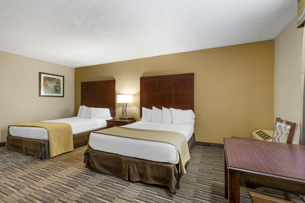 Best Western Sunday House Inn Kerrville Quarto foto