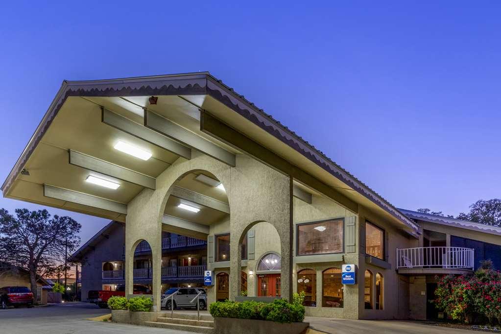 Best Western Sunday House Inn Kerrville Exterior foto